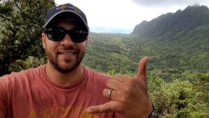 behind-the-scenes-jurrassic-world-aaron-kahn